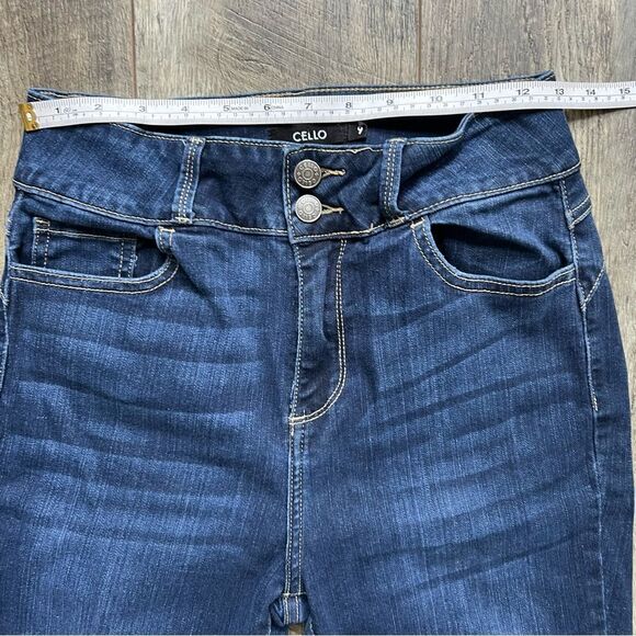 Cello High Rise Skinny Jeans Frayed Hem Lightly Distressed Size 9 Dark Blue - Picture 6 of 12
